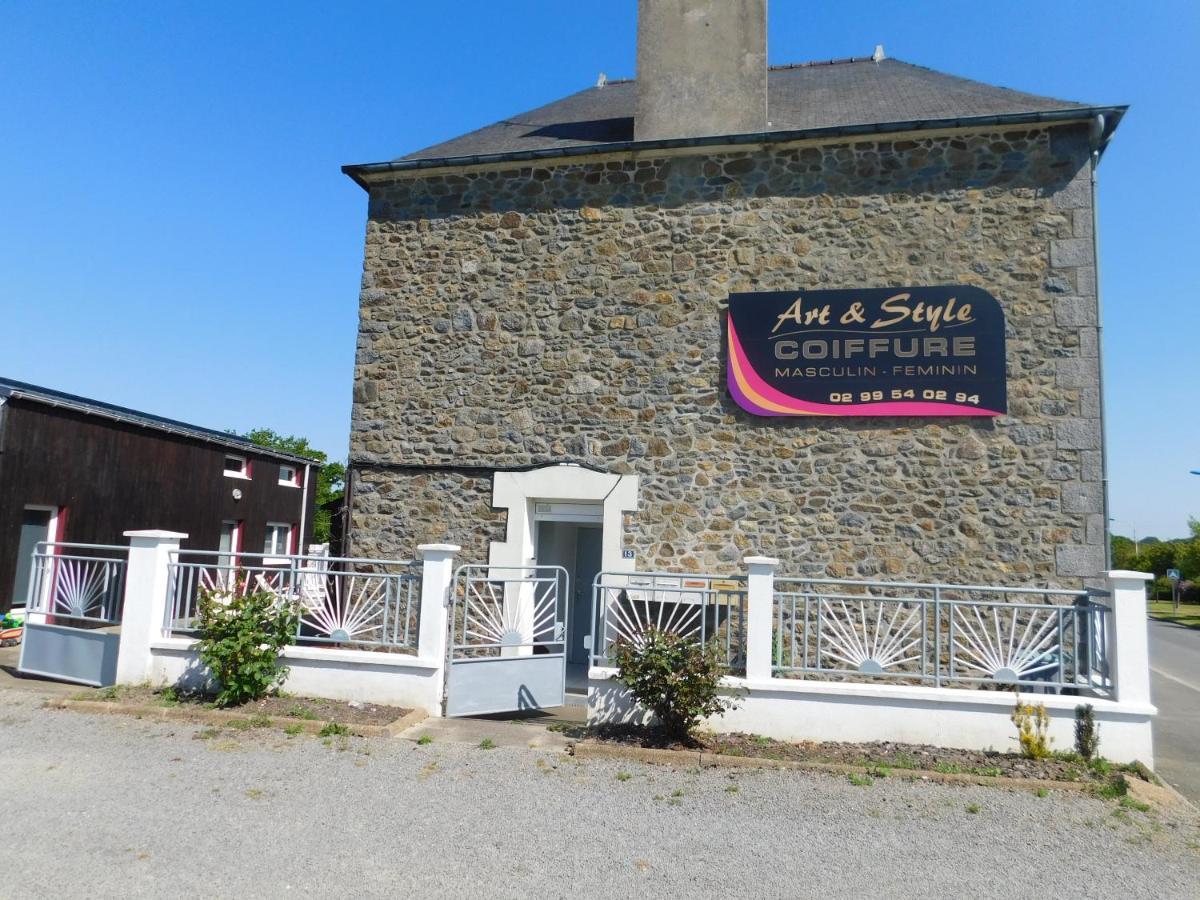 Gite De La Nouasse Quebriac ภายนอก รูปภาพ